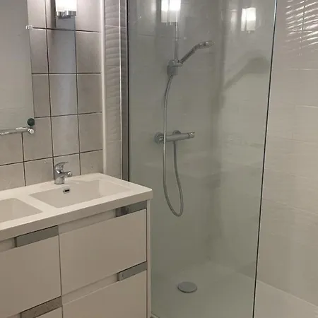 3 Pieces La Nouvelle Pn540-008 Апартаменты *